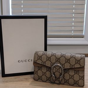 Gucci Dionysus Supreme Super Mini Bag